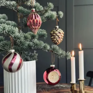 Christbaumkugeln aus Glas - Packung mit 4 Stk