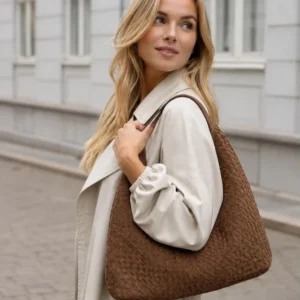 Handgeflochtene Veloursleder-Handtasche - Mud