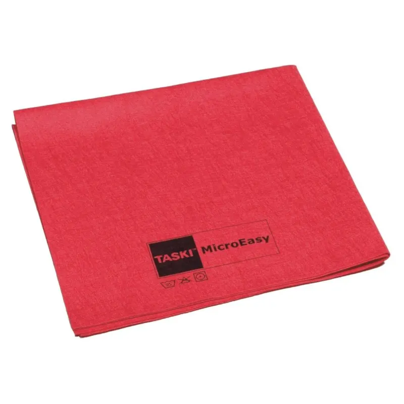 Ein sauber gefaltetes rotes TASKI MicroEasy Mikrofasertuch 38x37 cm von Diversey Deutschland GmbH & Co. OHG verfügt über ein Etikett mit schwarz aufgedruckten Pflegesymbolen an einer Ecke, das auf die fortschrittliche Mikrofasertechnologie hinweist.