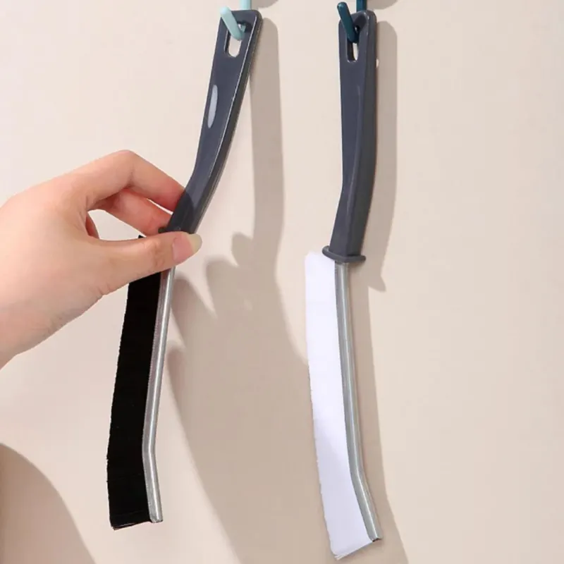 Gap Corner Long Handle Cleaner Brush - Image 0