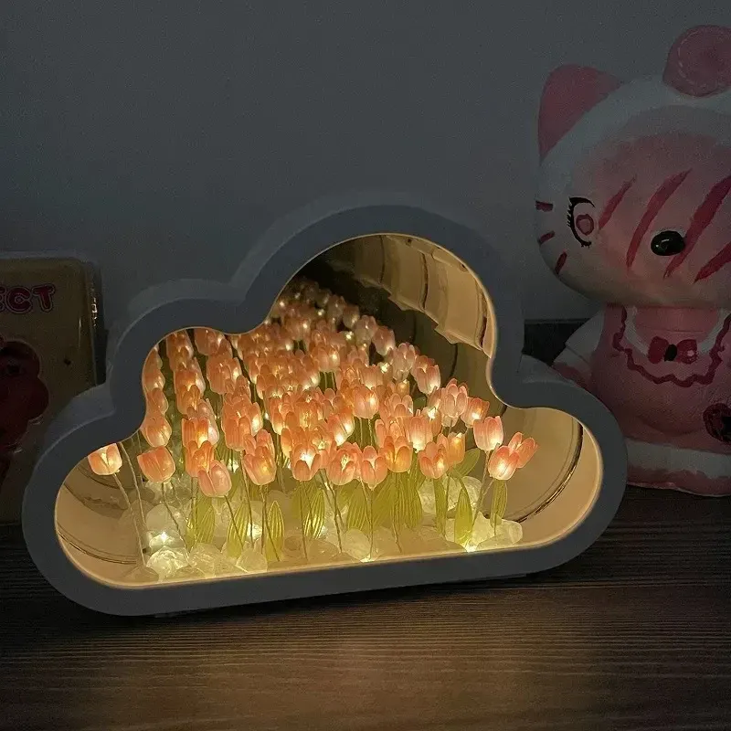 Tulip Atmosphere Infinite Flowers Night Light - Image 0