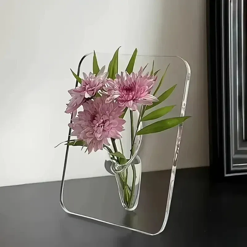 Crystal Flow Built-In Tube Vase - Image 0